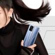 Realme GT 5G are designul confirmat prin postere oficiale; Vedem varianta cu spate din sticlă, cât și varianta Bumblebee cu spate îmbrăcat în piele vegetală