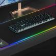 E LUNI e AMAZON: Azi vă recomandăm un mousepad de dimensiuni generoase cu iluminare RGB și încărcare wireless pentru telefoane și purtabile