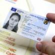 Buletinul electronic cu cip inaugurat în România; Ce funcţionalităţi aduce şi când va sosi pe scară largă