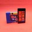 Nokia Lumia 820 unboxing: scoatem din cutie alternativa ieftină la Lumia 920 (Video)