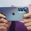 Motorola Edge 30 este acum oficial! Smartphone cu ecran OLED de 144Hz și setup de camere potent în partea din spate