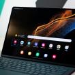 Samsung Galaxy Tab S8 Ultra 5G: Design masiv, mai OK de mânuit ca laptop decât ca tabletă