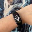 Xiaomi Smart Band 7 Unboxing: Seria de brățări fitness hit revine cu model nou, cu ecran mai mare, monitorizare automată SpO2
