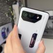 ASUS ROG Phone 7 Ultimate: Design-ul de telefon de gaming pe care îl vei recunoaște de la o poștă, cu mic facelift