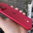 Motorola Moto G84 5G: Design Viva Magenta, cu piele şi corp skinny