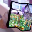 Huawei vrea să ia faţa Samsung cu primul telefon triplu pliabil în 2024