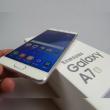 Samsung Galaxy A7 (2016) unboxing: înlocuitorul de Galaxy S6 cu dotări midrange şi șasiu premium scos din cutie (Video)
