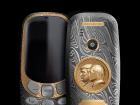 Putin şi Trump sunt imortalizaţi pe o ediţie specială de Nokia 3310, din aur şi titaniu