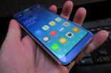 Bluboo S8: Display luminos, produs de Sharp, imersiv