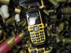 Ce se intampla cand tragi cu pistolul intr-un telefon?