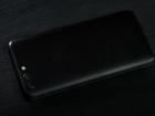 OnePlus 5T se dezvăluie sub forma unei fotografii cu spatele său