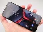 ASUS ROG Phone II: Display perfect pentru gaming, luminos şi cu latenţă scăzută la input