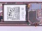 Samsung Galaxy Note 20 este disecat în faţa camerei; Iată cum arată la interior