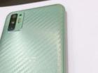 HTC Desire 21 Pro 5G apare în primele fotografii; Vine cu un spate cu textură tip fibră de carbon și cameră quad