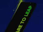 Realme Q3 va sosi cu un spate fosforescent, cu logo luminos la întuneric, dotări de top (Teaser)