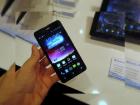MWC 2013: ASUS PadFone Infinity hands on: spatele de metal ne-a cucerit! (Video)