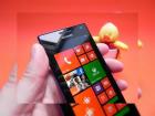 Review Huawei Ascend W1: Windows Phone 8 midrange care se remarcă doar prin baterie (Video)