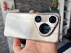 Huawei Pura 80 Ultra: Design de bibelou, tăvălit prin ţărâna de la Rockstadt