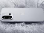 OnePlus 15T se pregătește de lansare; Smartphone compact și puternic pentru fanii ecranelor mici