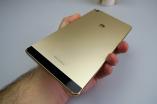 Huawei P8 Max: Baterie bunicică, dar fără a doborî recorduri