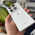 Motorola RAZR Fold: Benchmark-uri în linie cu fratele Signature, asigurate de Snapdragon 8 Gen5
