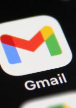 Google blochează conturi pe baza unor suspiciuni automate; unii utilizatori sunt acuzați că ar fi boți sau că încalcă politicile Google