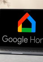 Google activează controlul smart home pe desktop! Noua actualizare îți permite să controlezi termostate, jaluzele și lumini