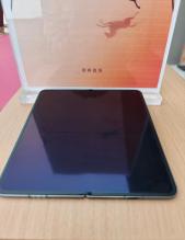 iPhone Ultra va folosi aceeași tehnologie cu "zero cute" văzută pe OPPO Find N6, rezultatul unei colaborări ce implică și Samsung