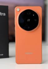 OPPO Find X9 Ultra Unboxing: Cameraphone-ul momentului e aici, cu zoom optic 10X, hardware de top, baterie de 7050 mAh