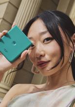 Preț și disponibilitate Motorola razr 70 în România