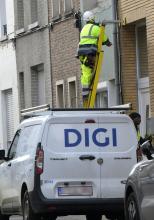 Digi riscă amenzi de până la 1,5 milioane de euro în Belgia; Operatorul este acuzat că a instalat fibră fără autorizații