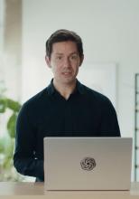 OpenAI lansează trei modele audio în timp real; Noile sisteme sunt gândite pentru asistenți vocali și traduceri live