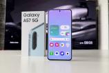 Samsung-Galaxy-A57-Unboxing_ (5).jpg