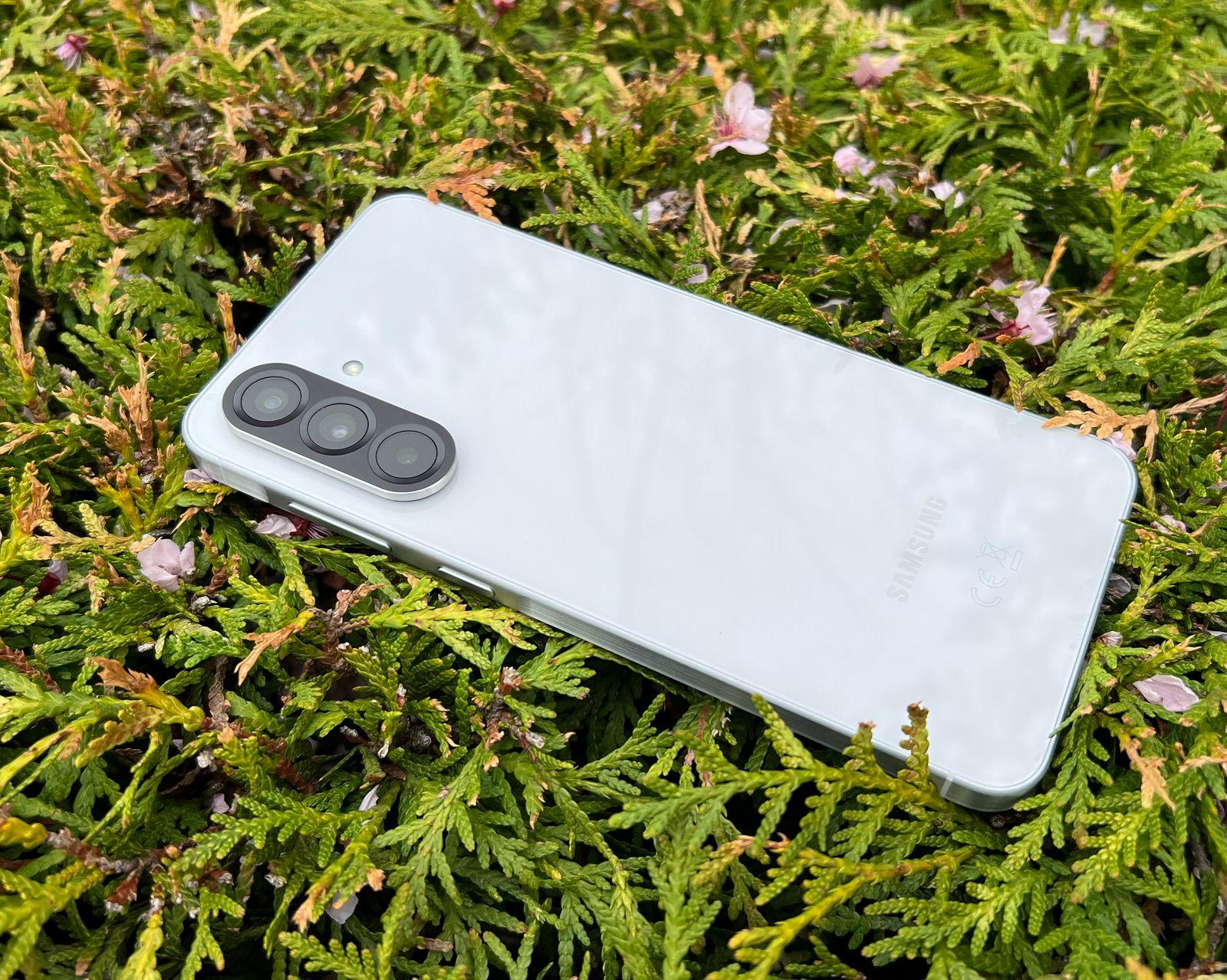 Samsung Galaxy A57 are dotările dezvăluite de certificarea TENAA