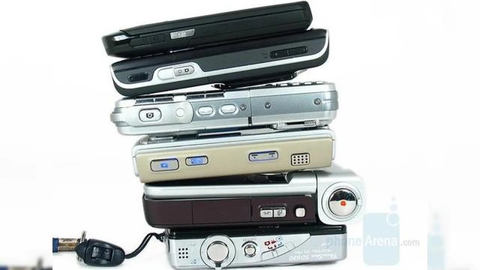 Batalia telefoanelor cu camere foto de 3+ megapixeli