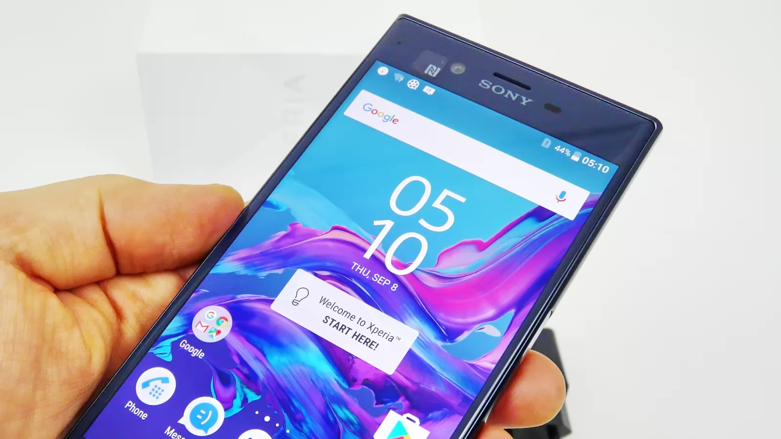 Sony Xperia XZ Unboxing + căşti Sony MDR-XB850BT: flagship de toamnă cu super cameră scos din cutie la Mobilissimo.ro (Video)