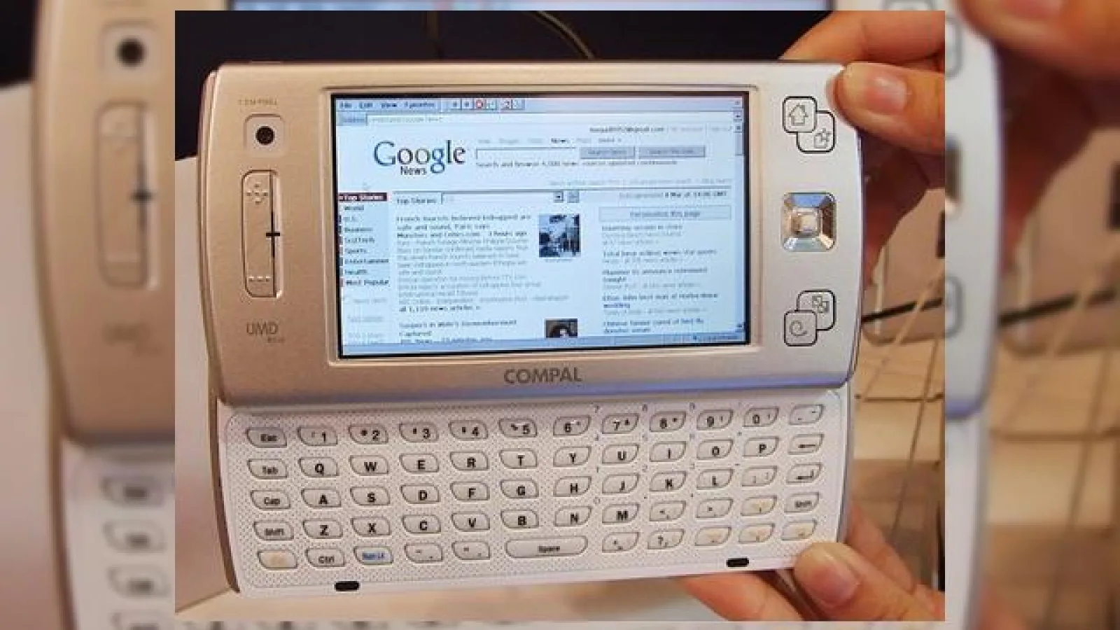 Compal prezinta prototipul UMPC dotat cu Windows CE