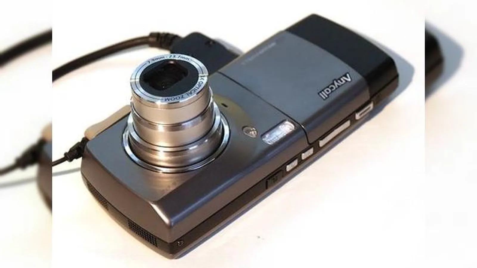 Ce trebuie sa faci ca sa ai telefon mobil cu o camera de 10 megapixeli