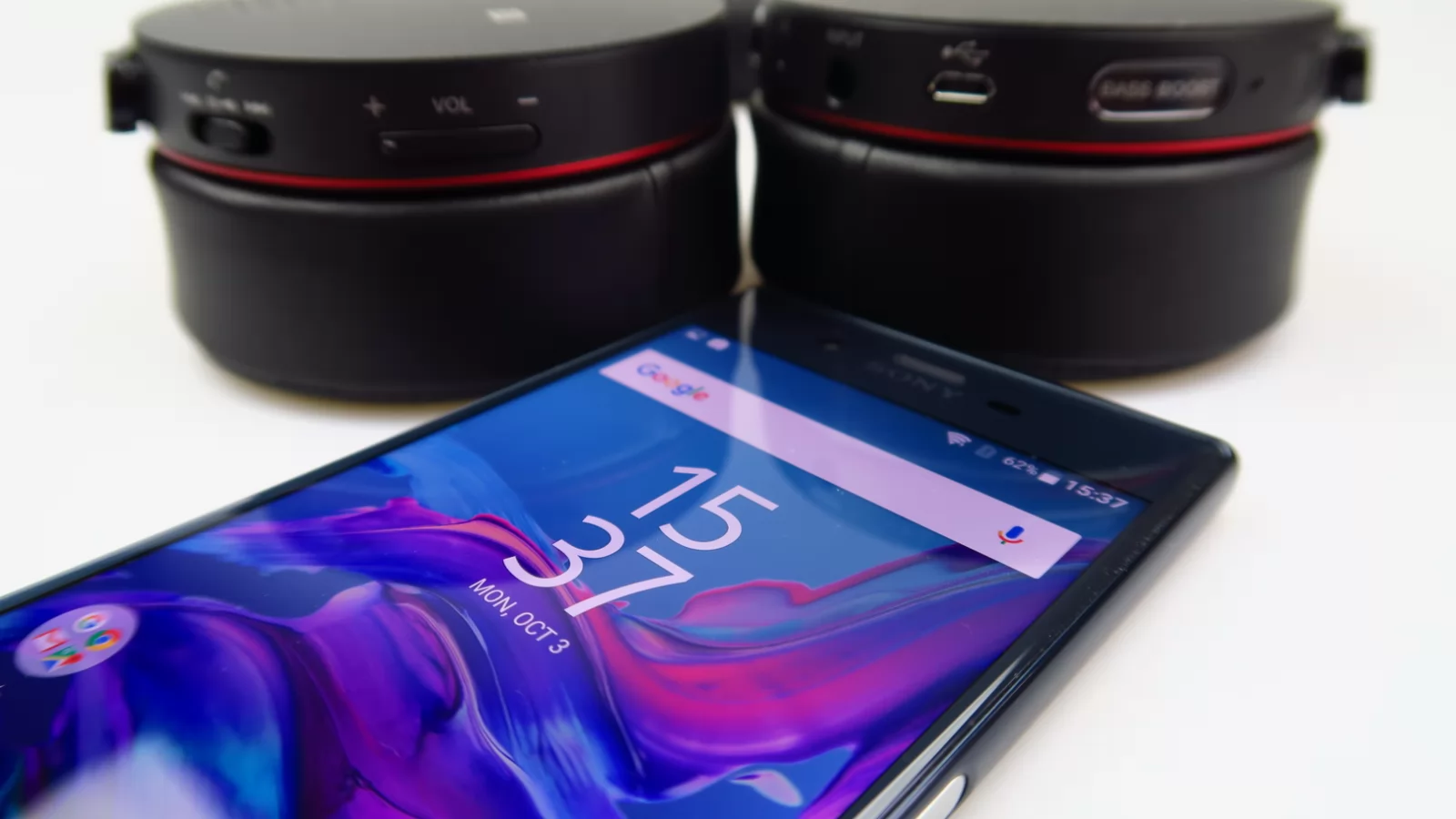 Sony Xperia XZ: Display luminos ce afișează culori vii, un pas clar înainte pentru producătorul japonez