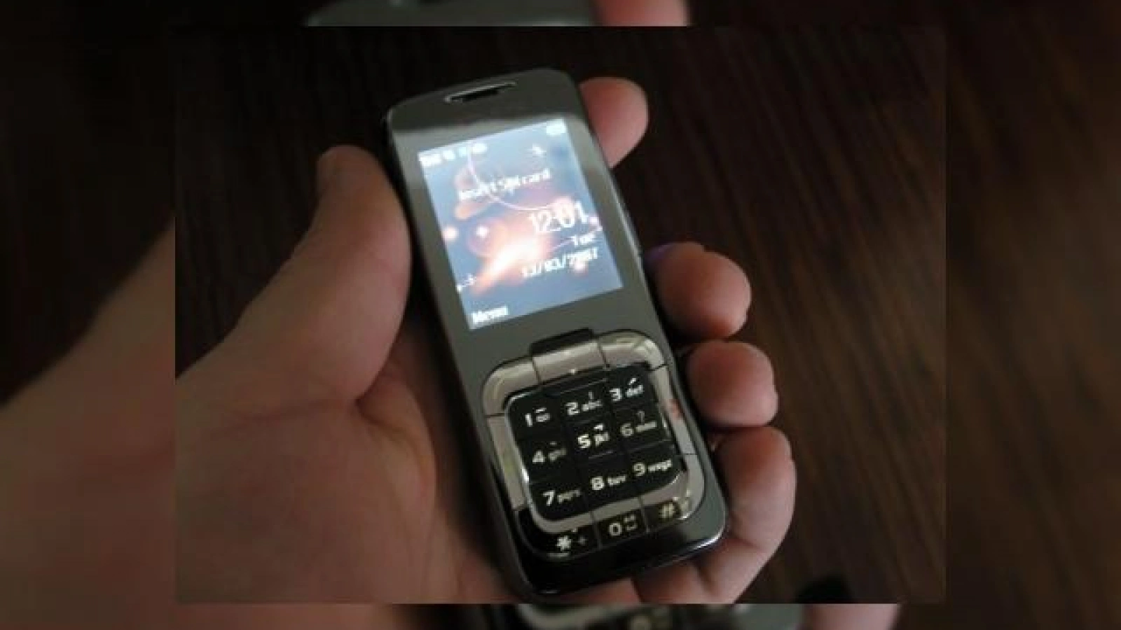 Detalii despre telefonul Haier Sterling