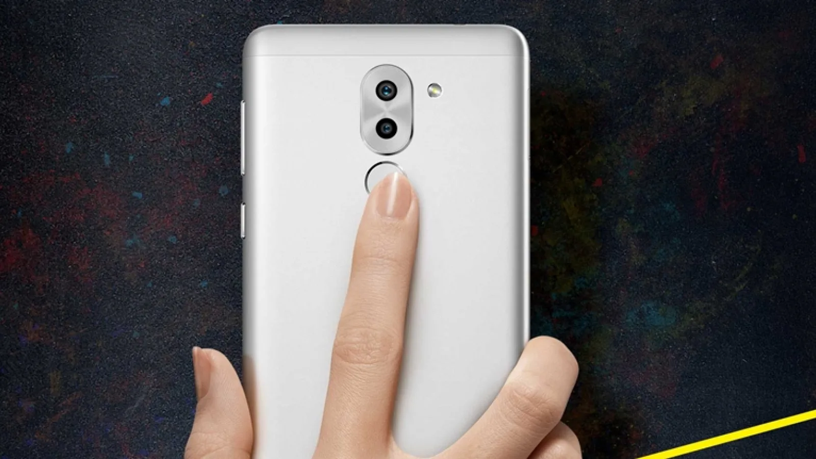 Huawei anunţă oficial telefonul Honor 6X, cu cameră duală, preţ accesibil