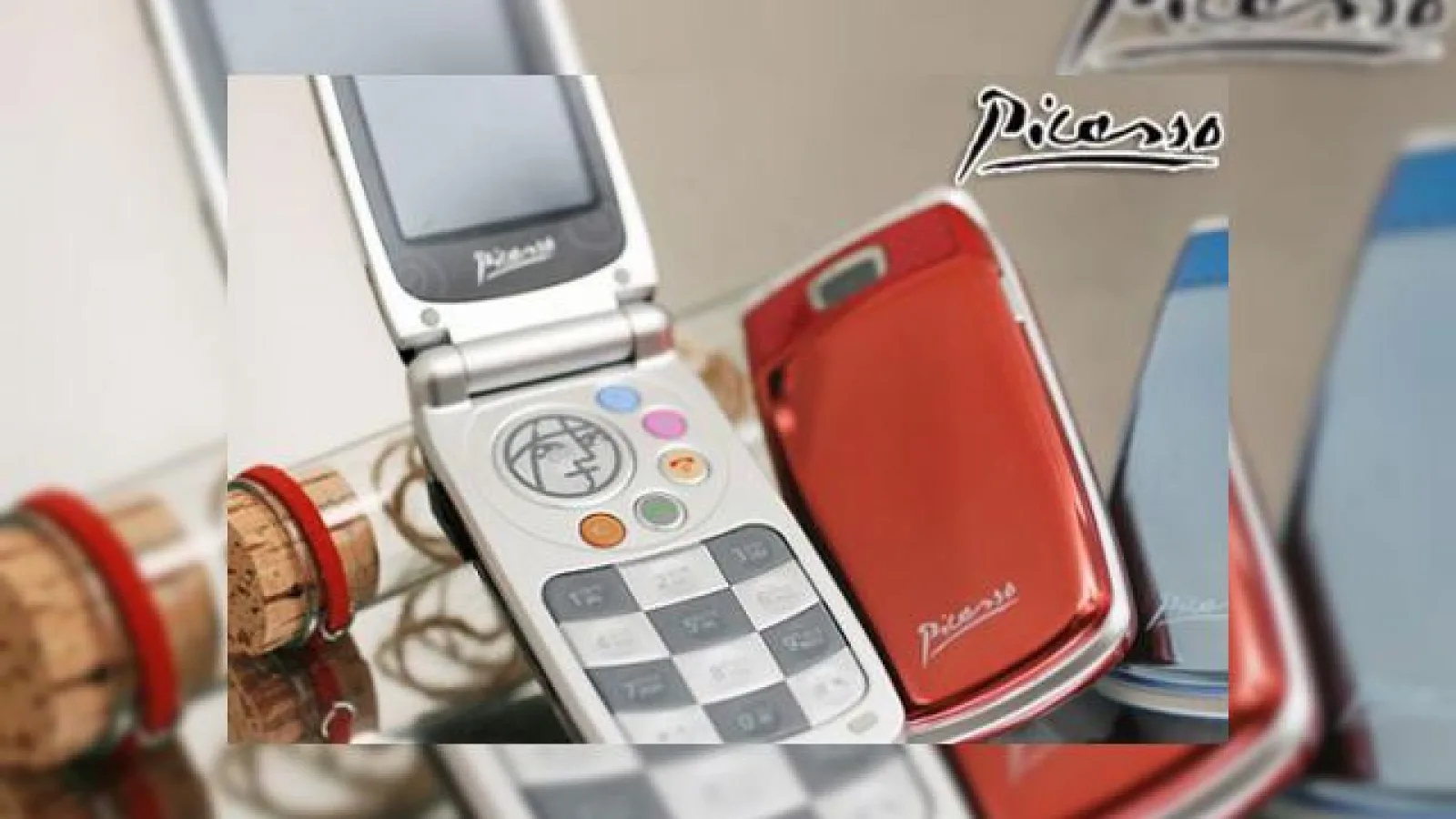 Telefonul Picasso, dupa chipul si asemanarea artistului