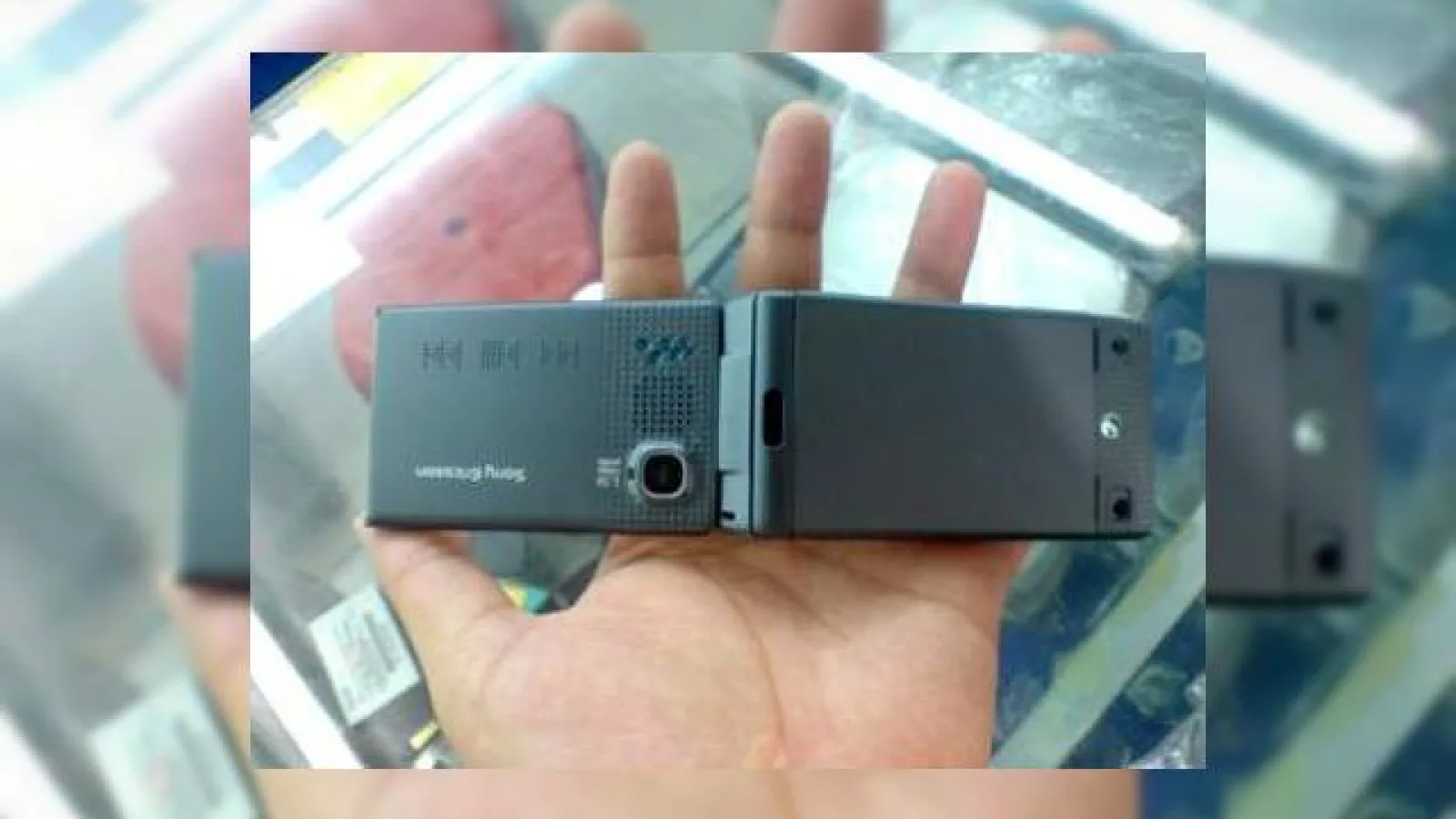 Poze top secret cu noul Sony Ericsson Walkman, neanuntat oficial!