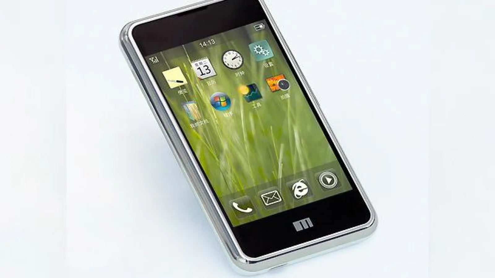 Primele imagini reale cu Meizu M8