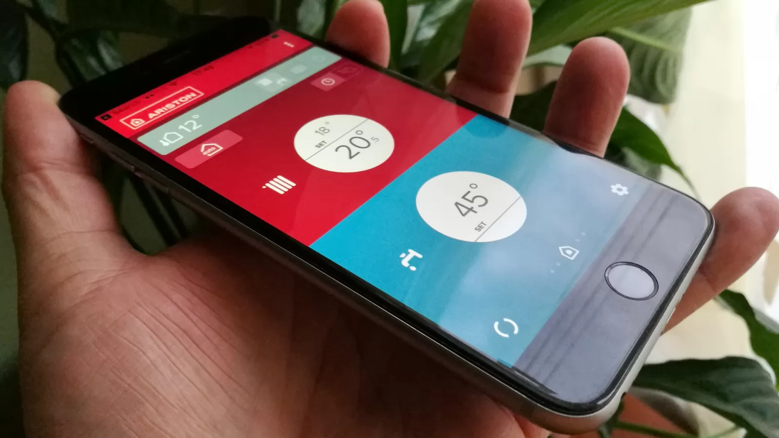 Ariston Net, aplicaţia cu care controlezi centrala termică de la distanţă şi faci şi economie