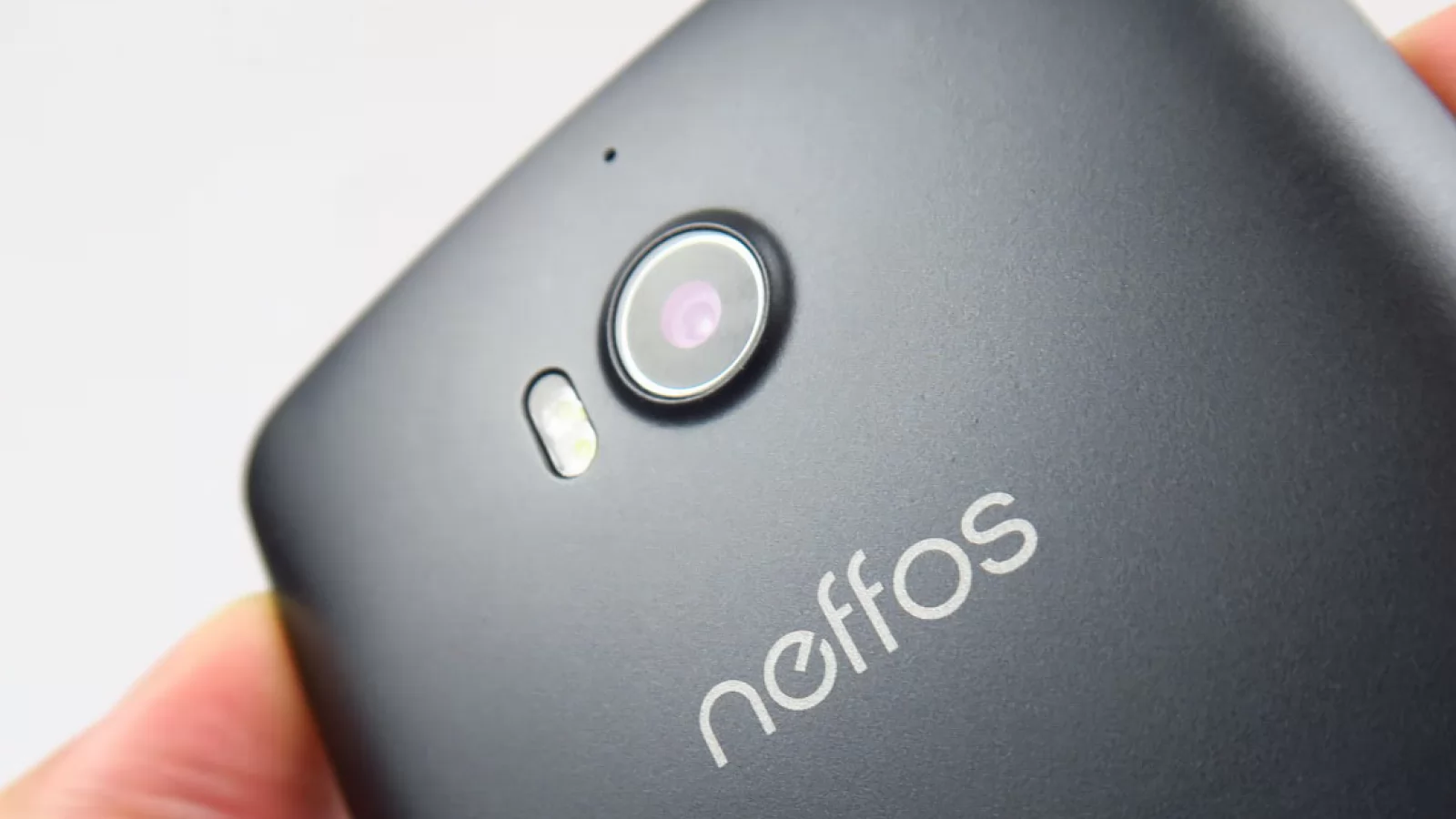 TP-Link Neffos C5 Max: Cameră fără pretenţii, în afară de selfie şi unele prim planuri