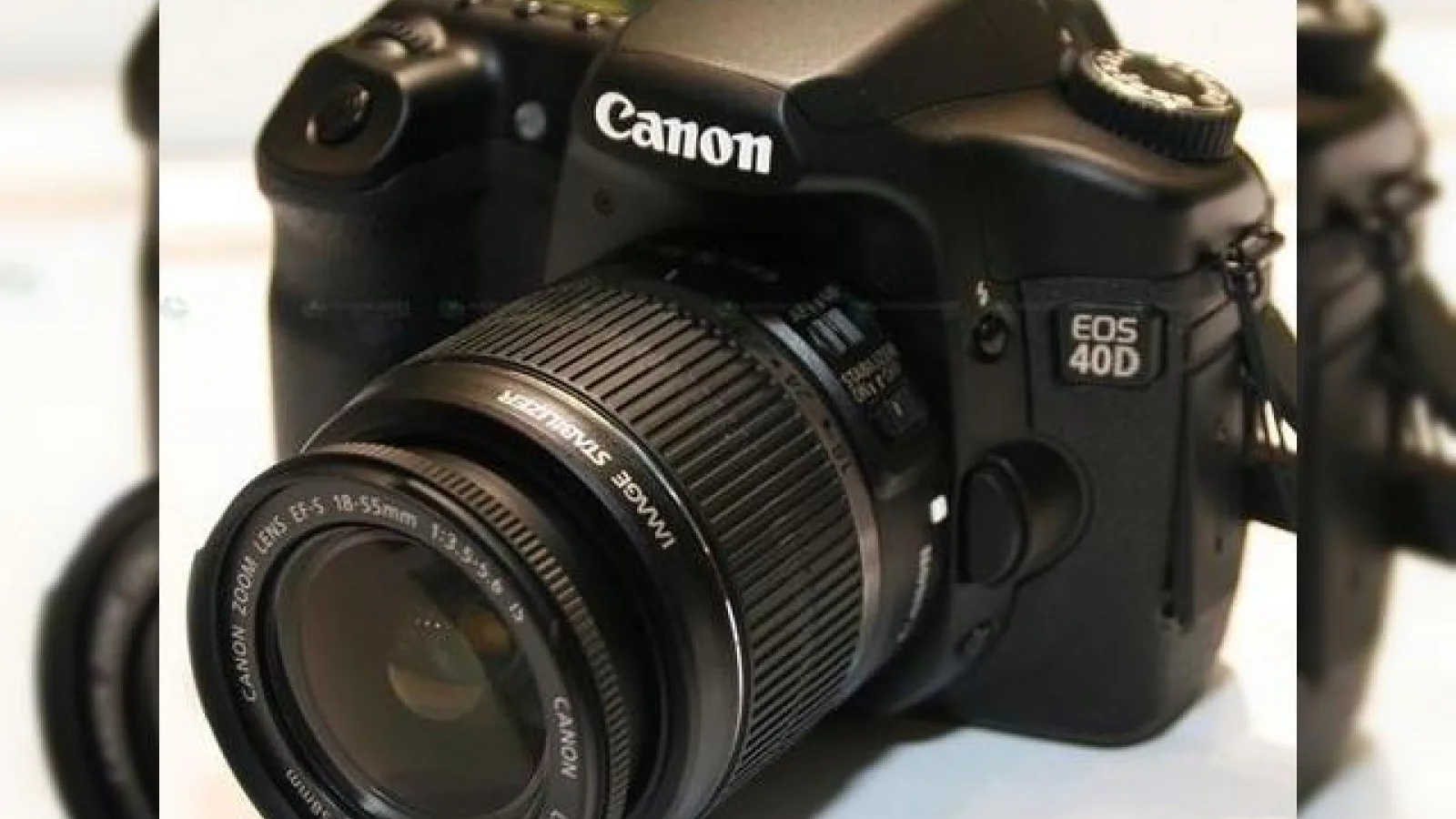 Canon a lansat camera mid-range EOS 40D