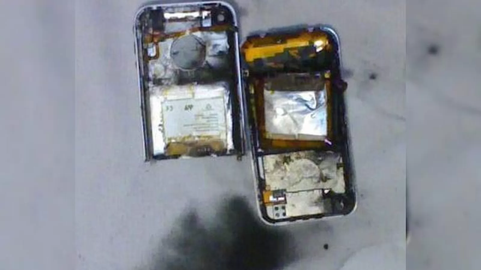 iPhone-ul se "prajeste" in timpul hackingului