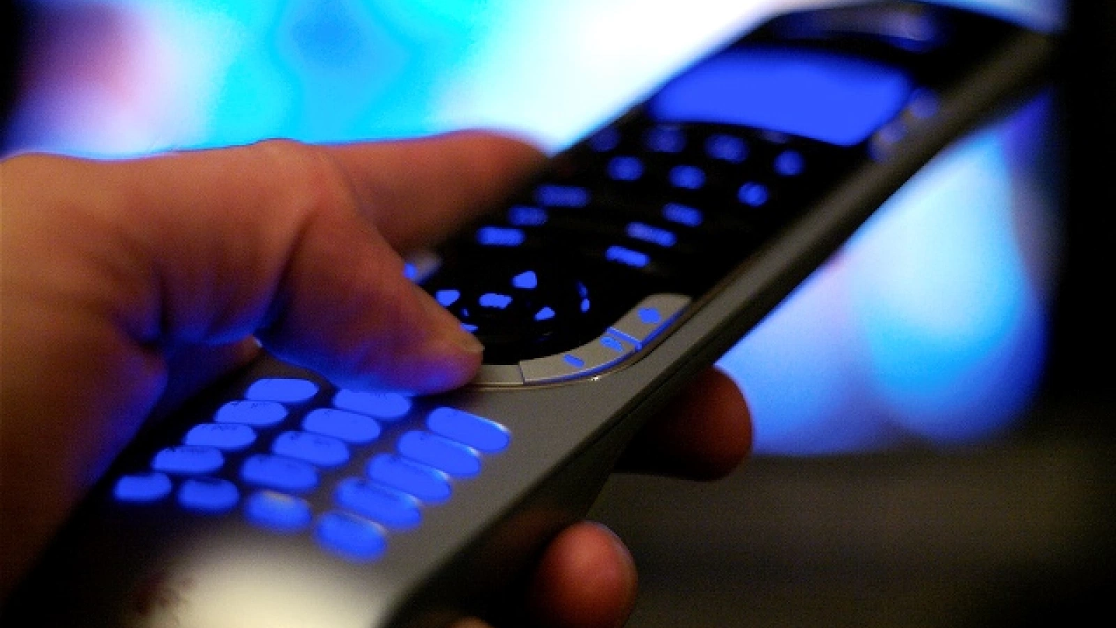 UPC lansează în România Horizon, cel mai nou mediabox care transformă televiziunea într-o experienţă smart, vine cu funcţii DVR