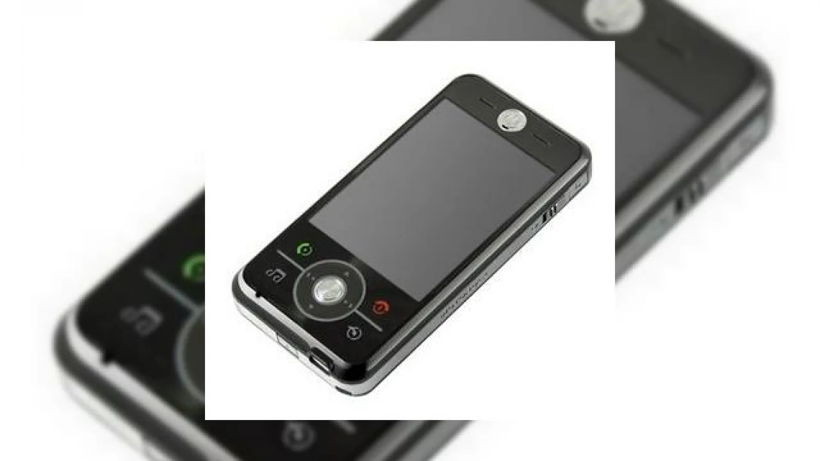 Sa fie acesta Motorola MOTOROKR E7?